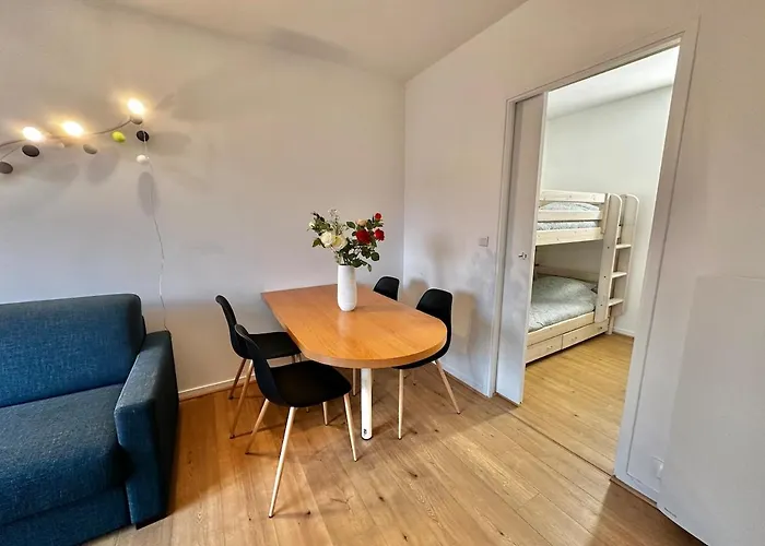 Isabelle - 31m2 Confortable En Rdc Avec Parking Et Terrasse Lejlighed *